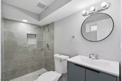 52 Central Ave, Dover, NJ 07801 - Photo 22