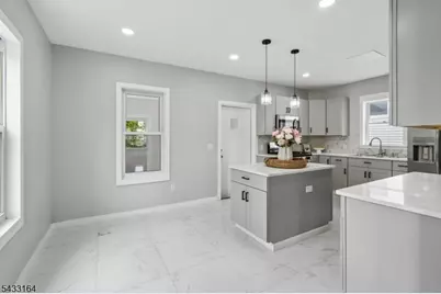52 Central Ave, Dover, NJ 07801 - Photo 10