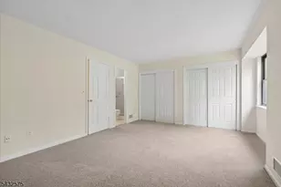 6001 N Oaks Blvd, North Brunswick Township, NJ 08902 - Photo 14