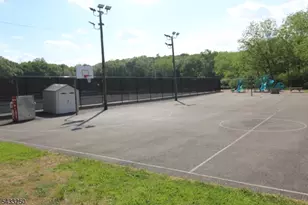 64 W Lake Shore Dr, Rockaway Township, NJ 07866 - Photo 28