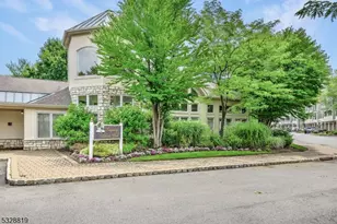 103 Crown Ct, Livingston, NJ 07039 - Photo 38