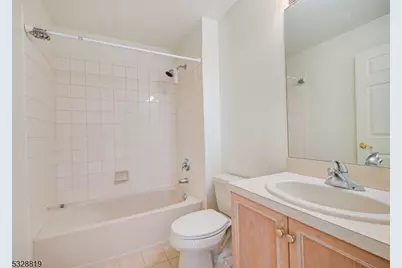 103 Crown Ct, Livingston, NJ 07039 - Photo 22