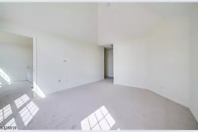 103 Crown Ct, Livingston, NJ 07039 - Photo 14