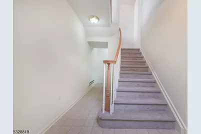 103 Crown Ct, Livingston, NJ 07039 - Photo 26