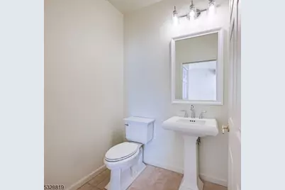 103 Crown Ct, Livingston, NJ 07039 - Photo 24