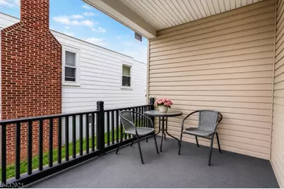 280 Nesbit Ter, Irvington, NJ 07111 - Photo 2