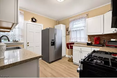 280 Nesbit Ter, Irvington, NJ 07111 - Photo 6