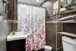 280 Nesbit Terrace, Irvington, NJ 07111 - Photo 8