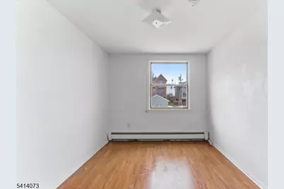 2455 3rd St, Fort Lee, NJ 07024 - Photo 38