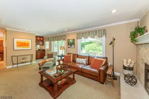 68 Musiker Ave, Randolph Township, NJ 07869 - Photo 16