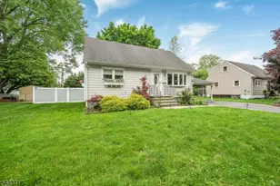 52 Barbara Dr, Pompton Lakes, NJ 07442 - Photo 26