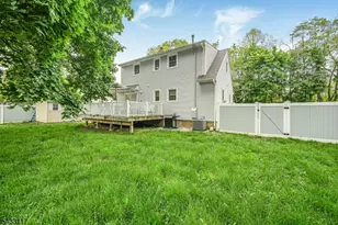 52 Barbara Dr, Pompton Lakes, NJ 07442 - Photo 24