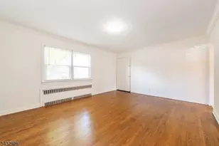 238 Westminster Pl, Lodi, NJ 07644 - Photo 6