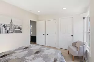458 Springdale Ave, East Orange, NJ 07017 - Photo 16