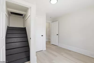 458 Springdale Ave, East Orange, NJ 07017 - Photo 20
