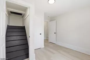 458 Springdale Ave, East Orange, NJ 07017 - Photo 20