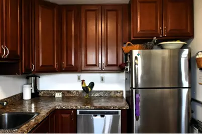 35 Elmwood Ter #35, Elmwood Park, NJ 07407 - Photo 10