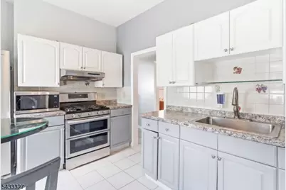 257 Parker St, Newark, NJ 07104 - Photo 16
