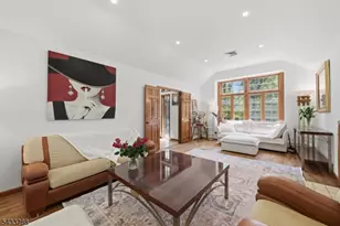 2 Carol Rd, Kinnelon, NJ 07405 - Photo 6