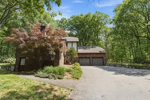 2 Carol Rd, Kinnelon, NJ 07405 - Photo 42
