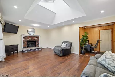 3 Carol Ct, Cranford Township, NJ 07016 - Photo 10