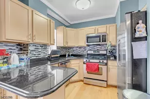 70 S Munn Ave, East Orange, NJ 07018 - Photo 8