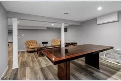 150 Fremont Ave, Park Ridge, NJ 07656 - Photo 12