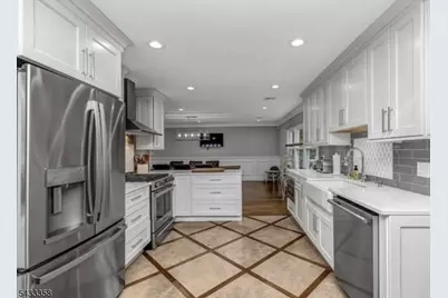 150 Fremont Ave, Park Ridge, NJ 07656 - Photo 6