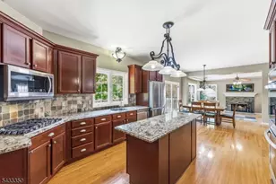 4 Matthew Dr, Byram Township, NJ 07871 - Photo 8