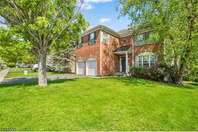 48 Saxton Dr, Hackettstown, NJ 07840 - Photo 2