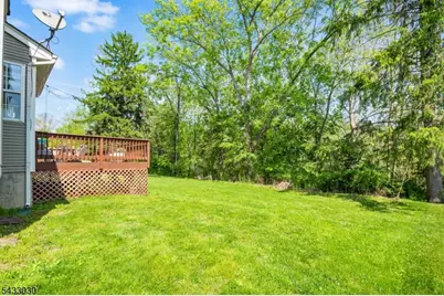 48 Saxton Dr, Hackettstown, NJ 07840 - Photo 14