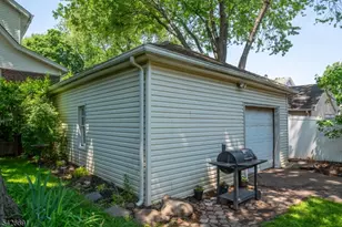 2160 Allen St, Rahway, NJ 07065 - Photo 28