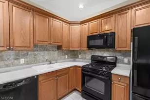 22 Dylan Dr, Sparta Township, NJ 07871 - Photo 8