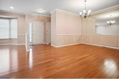 220 Patriot Hill Dr, Bernards Township, NJ 07920 - Photo 4