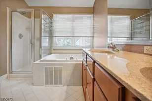 220 Patriot Hill Dr, Bernards Township, NJ 07920 - Photo 14
