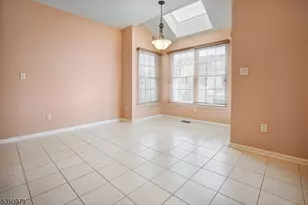 220 Patriot Hill Dr, Bernards Township, NJ 07920 - Photo 8