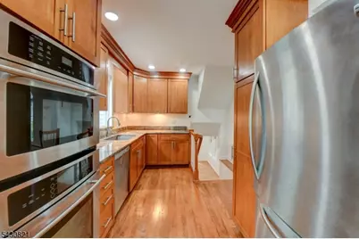 10 Toye St, Randolph Township, NJ 07869 - Photo 8