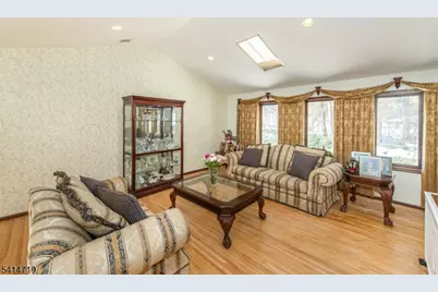 181 Center Grove Rd, Randolph Township, NJ 07869 - Photo 4