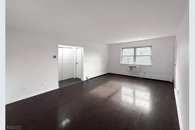 19 Van Rensselear St #4, Belleville, NJ 07109 - Photo 2