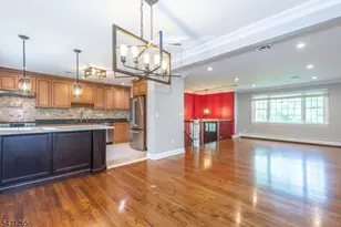 101 Maple Ave, Berkeley Heights Township, NJ 07922 - Photo 8