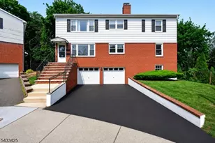 21 Troy Ct, Maplewood, NJ 07040 - Photo 1