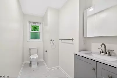 21 Troy Ct #1, Maplewood, NJ 07040 - Photo 12