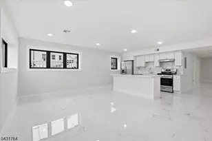 281 Maple St Unit, Kearny, NJ 07032 - Photo 4