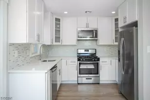 246 Main St, Old Bridge Township, NJ 08879 - Photo 16