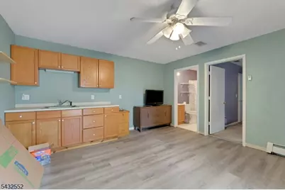 17 Butler Pl, Wanaque, NJ 07420 - Photo 34