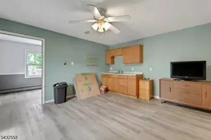 17 Butler Pl, Wanaque, NJ 07420 - Photo 38