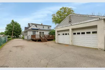 17 Butler Pl, Wanaque, NJ 07420 - Photo 6