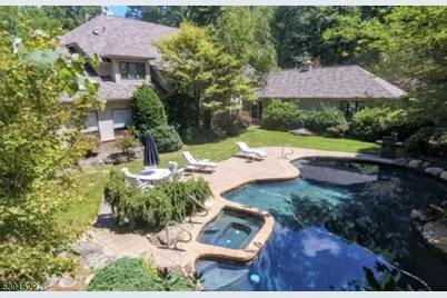 830 W Shore Dr, Kinnelon, NJ 07405 - Photo 42