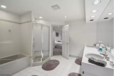 830 W Shore Dr, Kinnelon, NJ 07405 - Photo 34