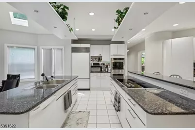 830 W Shore Dr, Kinnelon, NJ 07405 - Photo 20